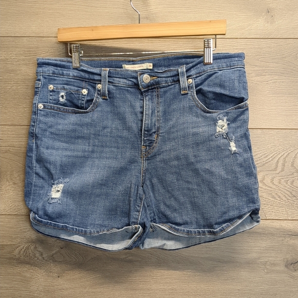 Levi Strauss Denim Mid Length Shorts Women's Size 31 - Picture 1 of 9